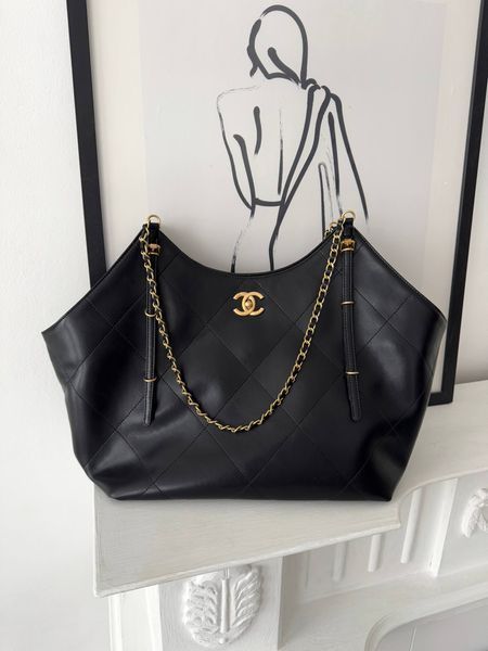 Модель в стилі Chanel Black Gold P10170 фото