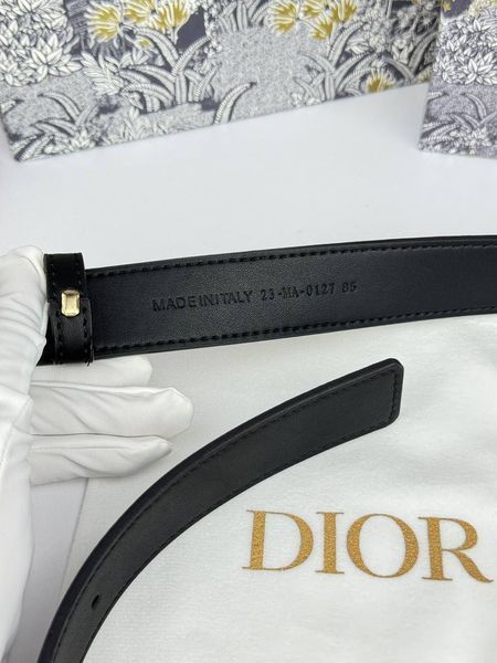 Модель в стилі Dior Black Gold R0006 фото