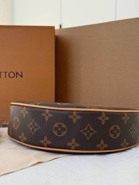 Модель в стилі Louis Vuitton Loop Brown 23см 129-1 фото
