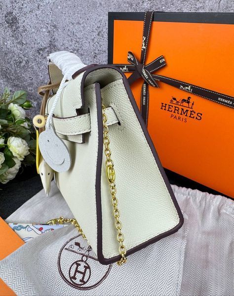 Сумка в стилі  Hermes Kelly Milk P15010 фото