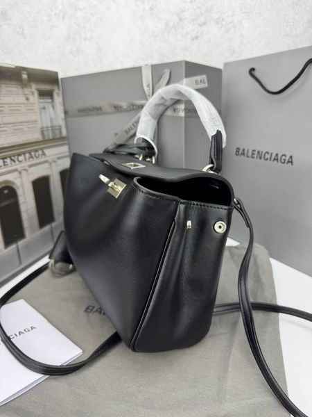 Модель в стилі Balenciaga Rodeo Black Silver 23см P18011 фото