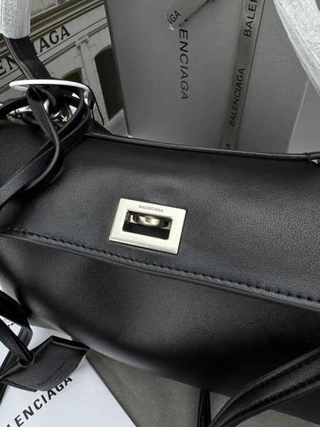 Модель в стилі Balenciaga Rodeo Black Silver 23см P18011 фото