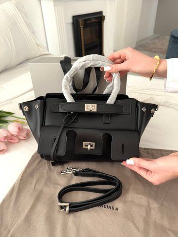 Модель в стилі Balenciaga bel air Black Silver 24см P18021 фото