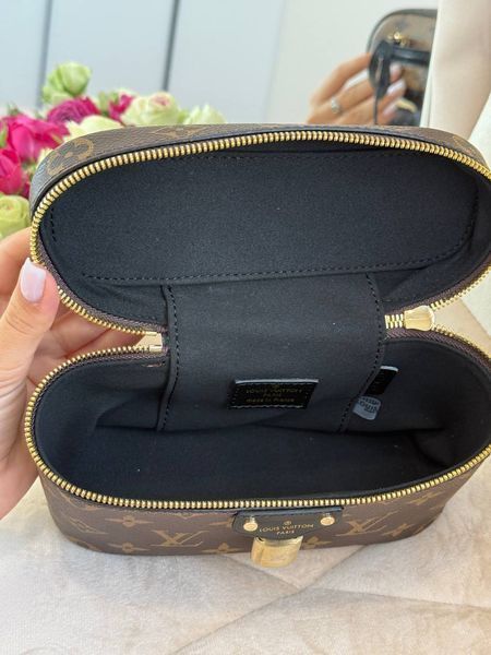Модель в стилі Louis Vuitton Vanity PM Brown 18,5 см 110-1 фото