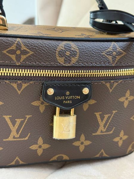 Модель в стилі Louis Vuitton Vanity PM Brown 18,5 см 110-1 фото