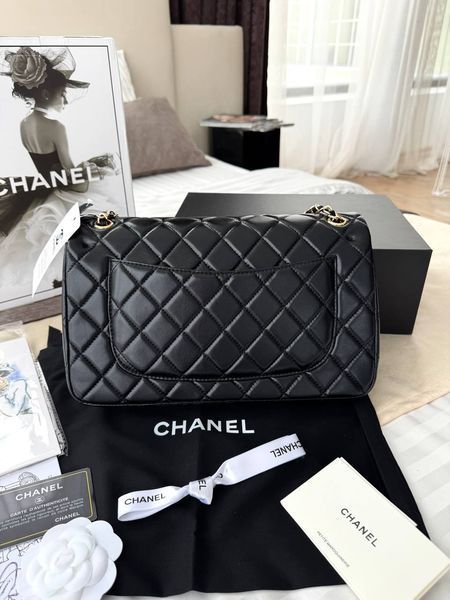 Модель в стилі Chanel Black Gold 30см P10189 фото