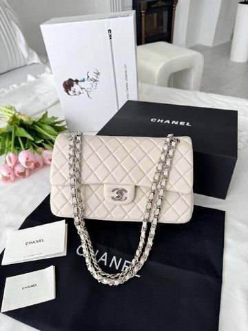 Модель в стилі Chanel Beige Silver P10138 фото