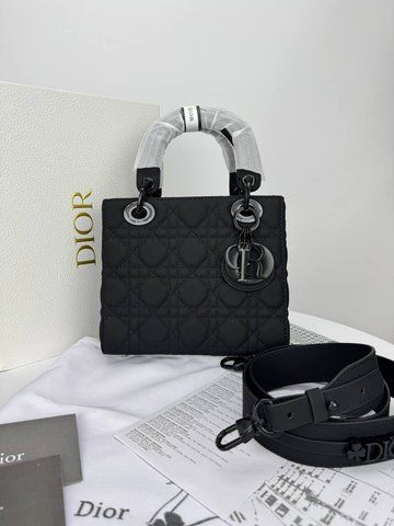 Сумка в стилі  Dior Lady Total Black 20 см 	P6033 фото