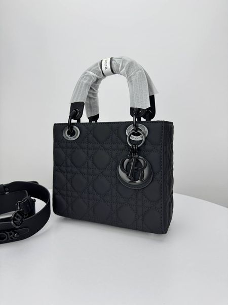 Сумка в стилі  Dior Lady Total Black 20 см 	P6033 фото