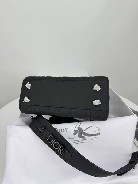 Сумка в стилі  Dior Lady Total Black 20 см 	P6033 фото