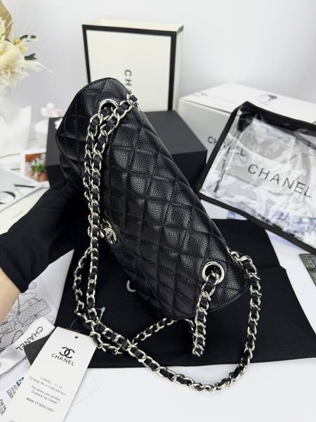 Модель в стилі Chanel Black Silver Texture (з косметичкою) 23см P10094 фото