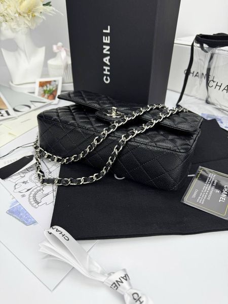Модель в стилі Chanel Black Silver Texture (з косметичкою) 23см P10094 фото