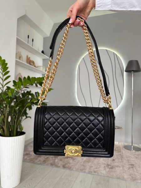 Модель в стилі Chanel Boy Black Gold P10161 фото