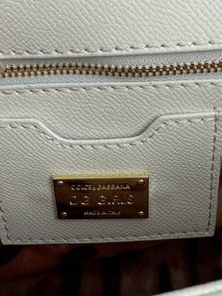 Модель в стилі Dolce&Gabbana White 25 см 113-1 фото