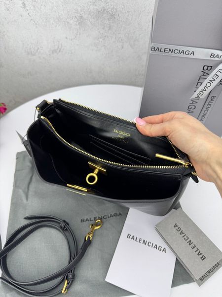 Модель в стилі Balenciaga Rodeo mini Black Gold P18015 фото