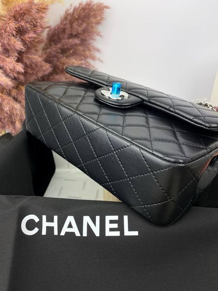 Модель в стилі Chanel Black 23 см P10008 фото