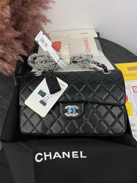 Модель в стилі Chanel Black 23 см P10008 фото