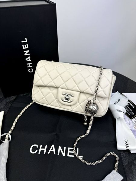Модель в стилі Chanel Beige Silver 20 см P10024 фото
