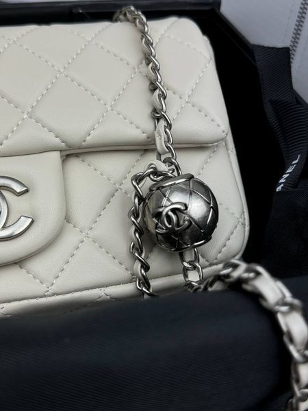Модель в стилі Chanel Beige Silver 20 см P10024 фото
