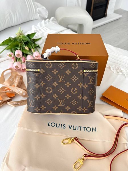 Модель в стилі  Louis Vuitton Nice 24см  P1063 фото