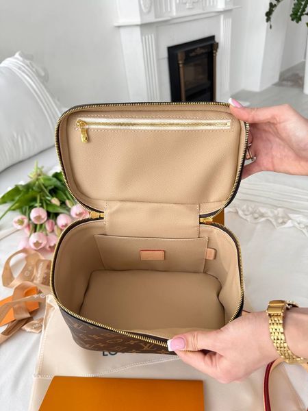 Модель в стилі  Louis Vuitton Nice 24см  P1063 фото