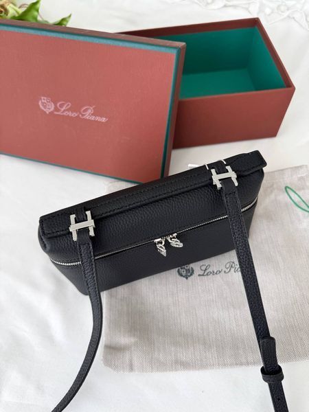 Сумка в стилі Loro Piana Black Silverі  P21004 фото