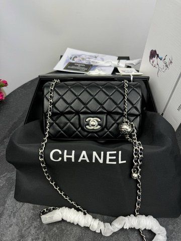 Модель в стилі Chanel Black Silver 20 см P10023 фото