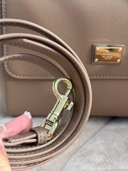 Модель в стилі Dolce&Gabbana Beige 25 см 113-2 фото
