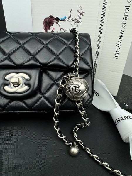 Модель в стилі Chanel Black Silver 20 см P10023 фото