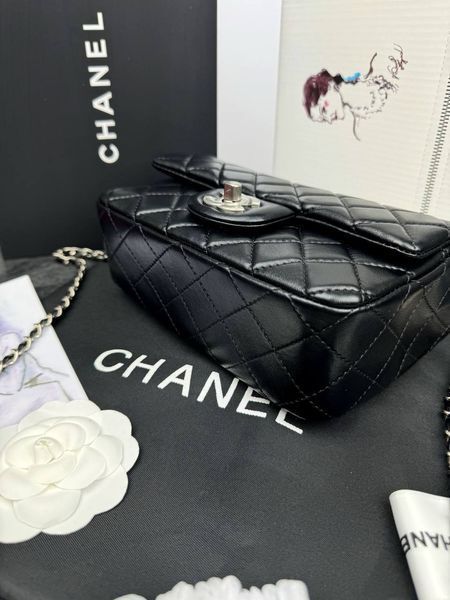 Модель в стилі Chanel Black Silver 20 см P10023 фото