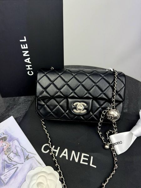 Модель в стилі Chanel Black Silver 20 см P10023 фото