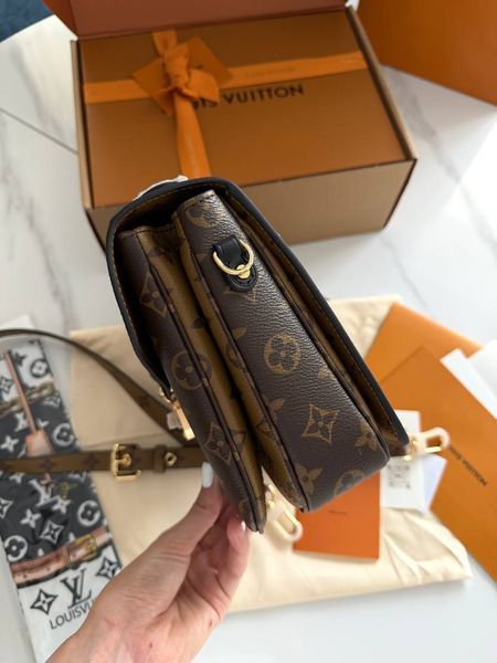 Модель в стилі Louis Vuitton Pochette Metis Brown  	P1085 фото