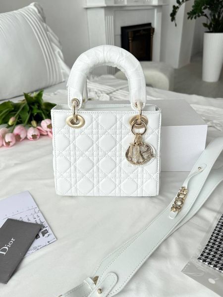 Сумка в стилі Dior Lady White Gold P6035 фото