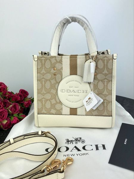 Сумка в стилі Coach Milk P9018 фото