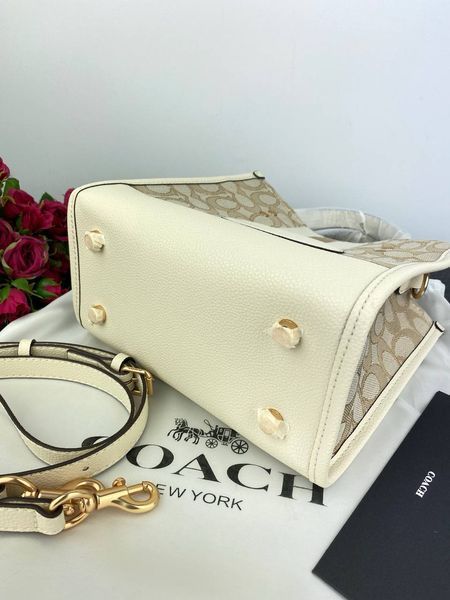 Сумка в стилі Coach Milk P9018 фото