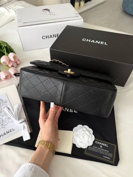 Модель в стилі Chanel Black Gold Texture 30 см P10176 фото