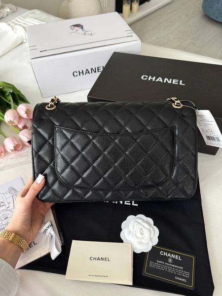 Модель в стилі Chanel Black Gold Texture 30 см P10176 фото