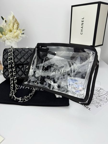 Модель в стилі Chanel Black Silver (з косметичкою) 23 см P10072 фото