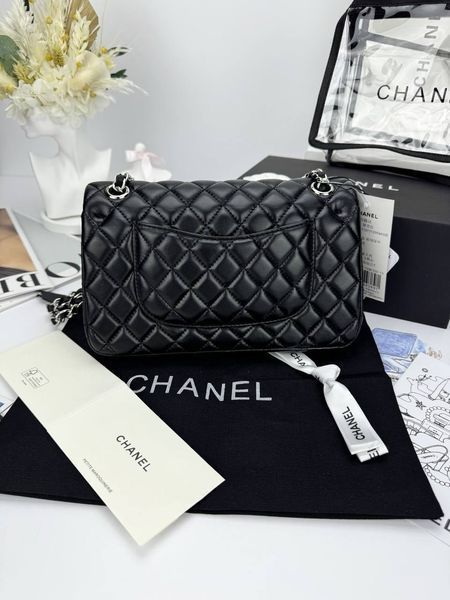 Модель в стилі Chanel Black Silver (з косметичкою) 23 см P10072 фото