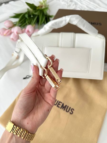 Модель в стилі Jacquemus White 25см P12003 фото