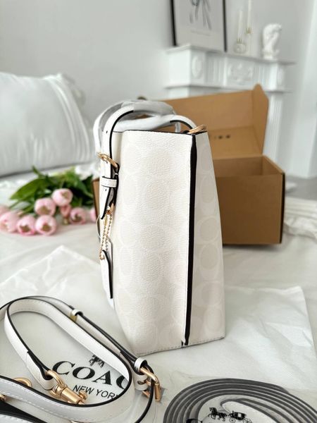 Модель в стилі Coach Mollie 25 см P9048 фото