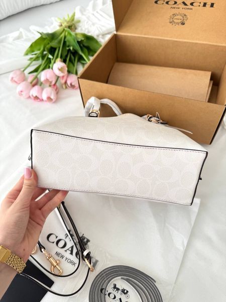 Модель в стилі Coach Mollie 25 см P9048 фото