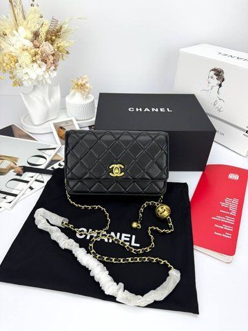Модель в стилі Chanel Black Gold P10126 фото