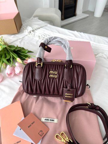 Сумка в стилі Miu Miu  P17036 фото