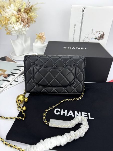 Модель в стилі Chanel Black Gold P10126 фото