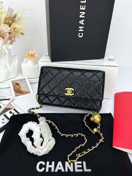 Модель в стилі Chanel Black Gold P10126 фото