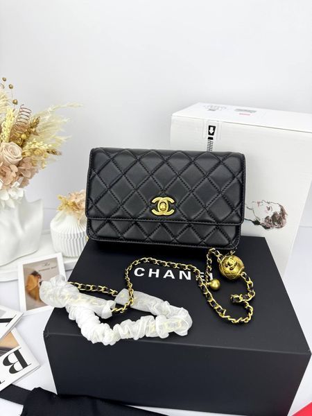 Модель в стилі Chanel Black Gold P10126 фото