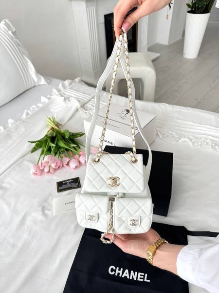Модель в стилі Chanel Backpack Milk Gold Texture P10135 фото