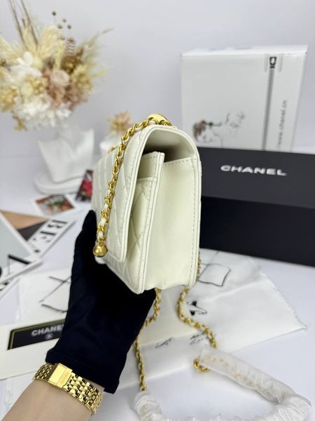 Модель в стилі Chanel Milk Gold P10118 фото