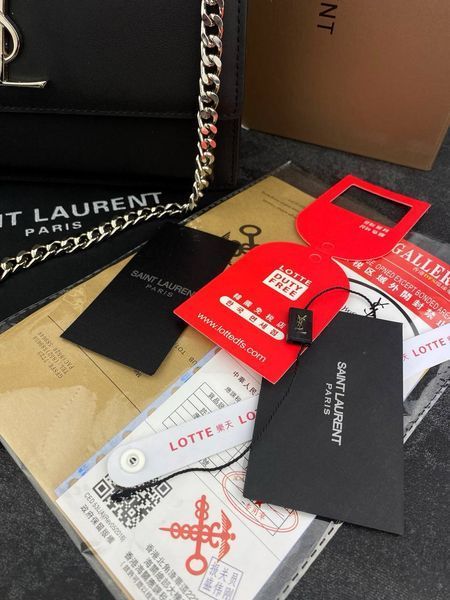 Модель в стилі Yves Saint Laurent Sunset Black Silver 22см P5018 фото